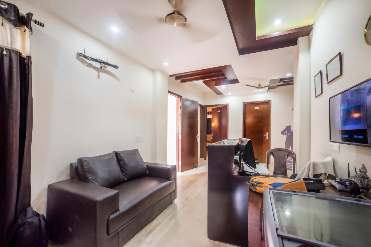 Fabhotel Mannat Residency Sec 52 Гургаон Экстерьер фото