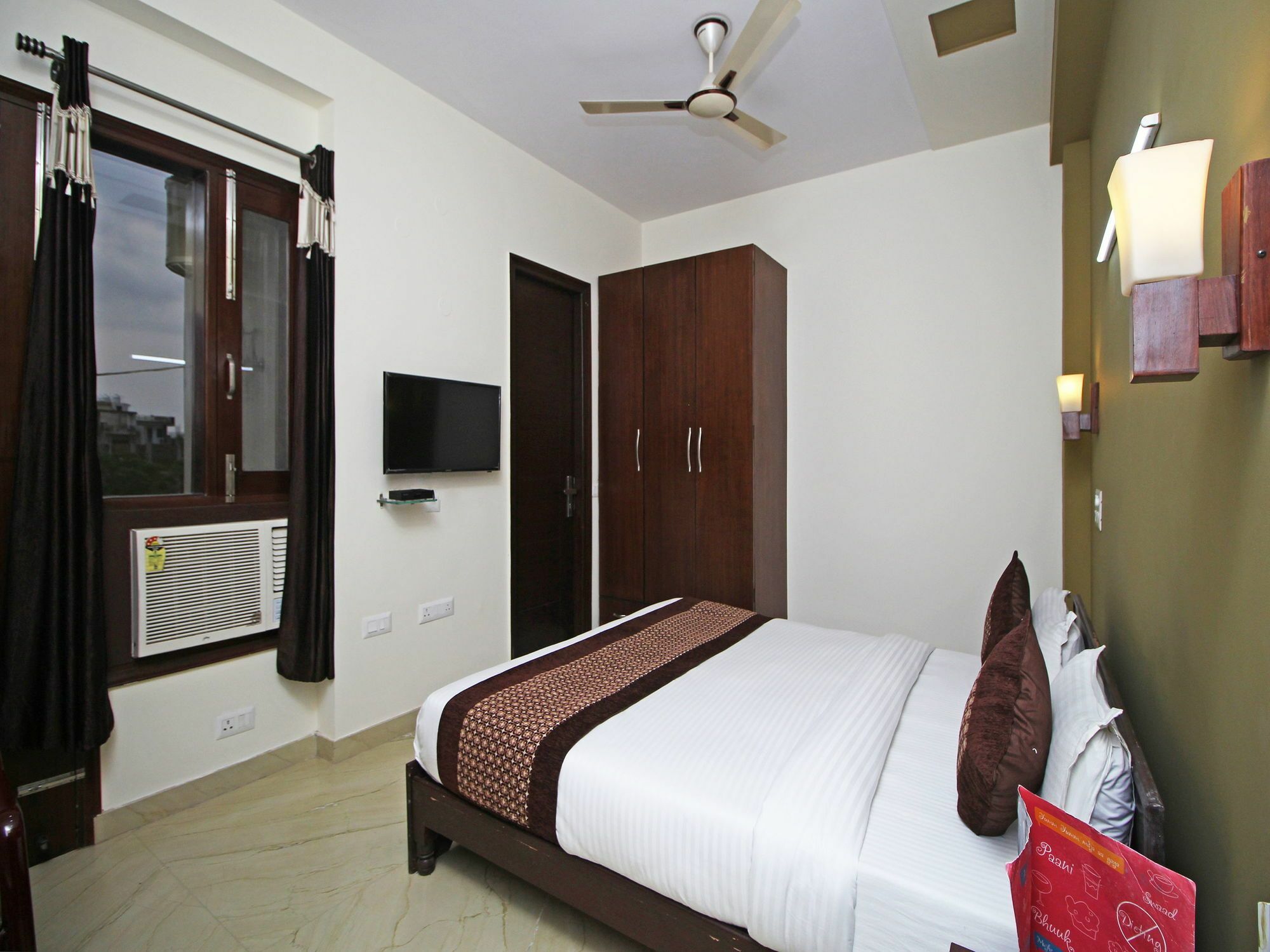 Fabhotel Mannat Residency Sec 52 Гургаон Экстерьер фото