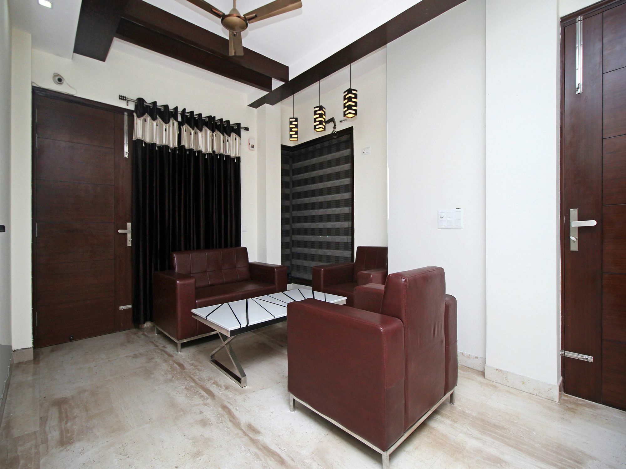 Fabhotel Mannat Residency Sec 52 Гургаон Экстерьер фото